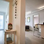 Appartamento Catamaran - Hostaid Siófok