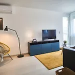 Catamaran - Hostaid Appartamento Siófok