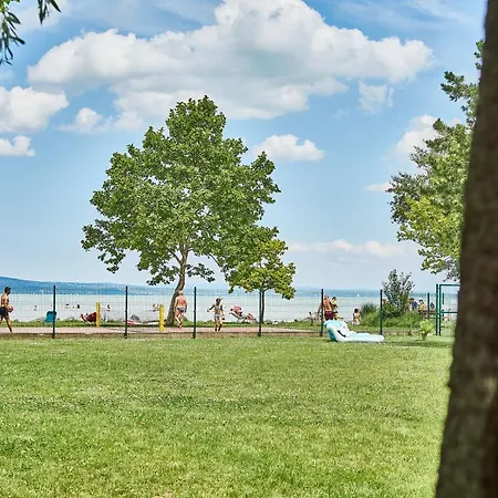 Catamaran - Hostaid Lägenhet