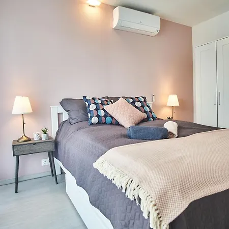 Catamaran - Hostaid Apartman *