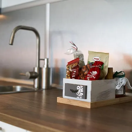 Catamaran - Hostaid شيوفوك