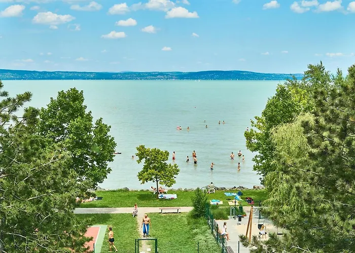 Catamaran - Hostaid Appartement Siófok